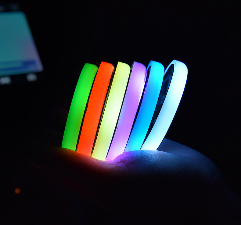 Posavasos LED para Coche — Luz Ambiental Solar + USB