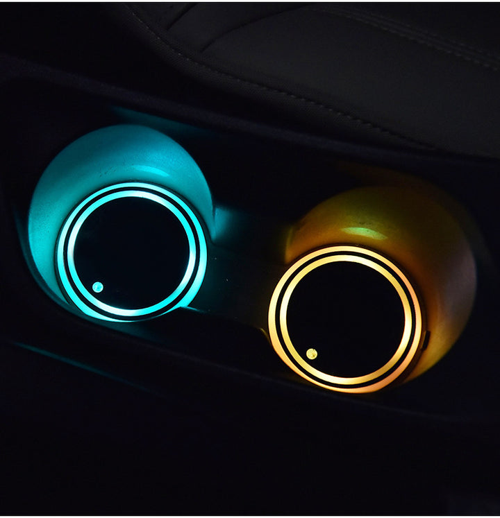 Posavasos LED con Luz para Coche — Iluminación RGB Solar + USB (Antideslizante)