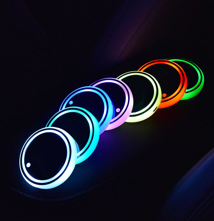 Posavasos LED con Luz para Coche — Iluminación RGB Solar + USB (Antideslizante)